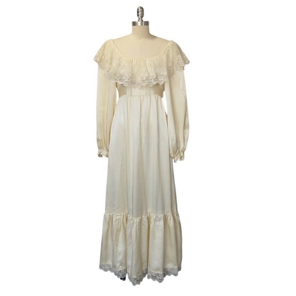 LOFT Cream Long Sleeve Lace Maxi Dress